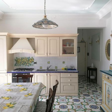 La Casa Di Rosa Apartment Sorrento Exterior photo