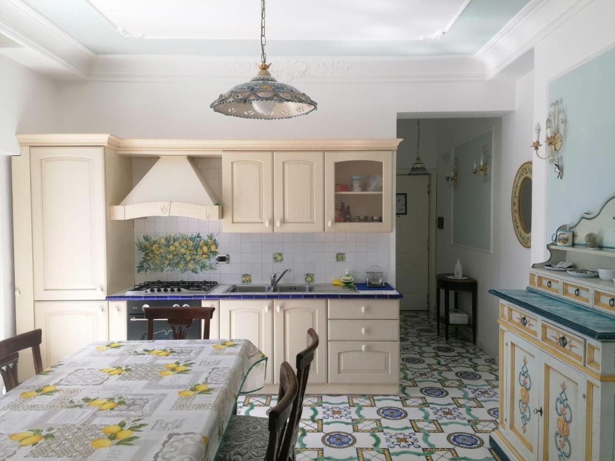 La Casa Di Rosa Apartment Sorrento Exterior photo